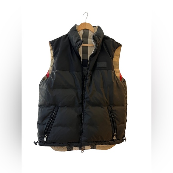 BNWOT Burberry Reversible Down Puffer Vest - Picture 4 of 6